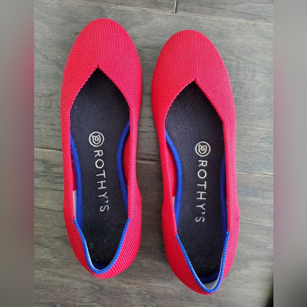 Rothy's Round Ballet size 6.5 in Red